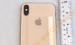 หลุดจาก FCC: ภาพ iPhone X สีทอง ที่ยังไม่ได้เปิดตัว