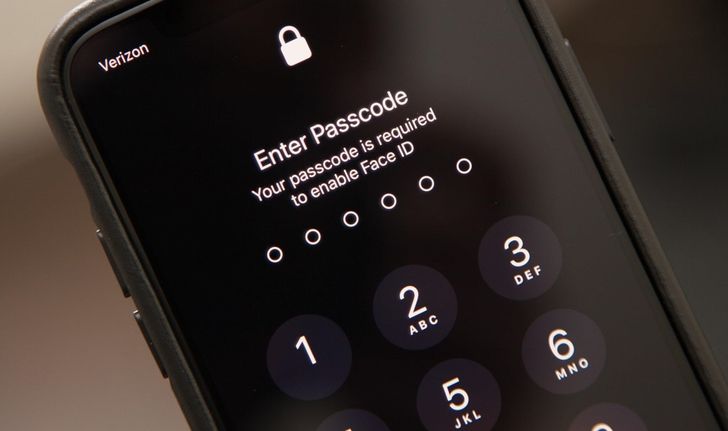 “Apple” เตรียมอัปเดต “iOS” ป้องกันการแฮ็คโดยตำรวจ!