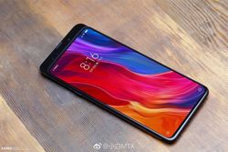 หลุดคลิป Xiaomi Mi Mix 3 หน้าจอไร้ขอบ มาพร้อมกล้องแบบสไลด์ได้