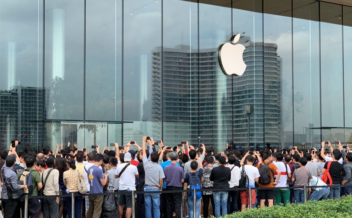 พาชมบรรยากาศ Apple Iconsiam เปิดวันแรก Apple Store แห่งแรกของประเทศไทย