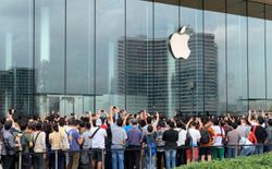 พาชมบรรยากาศ Apple Iconsiam เปิดวันแรก Apple Store แห่งแรกของประเทศไทย