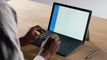 "Microsoft Surface Pro 7" อาจจะมี Keyboard ที่บางลงกว่าเดิม