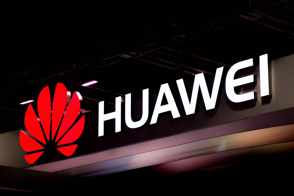 มรสุม สหราชอาณาจักรแบน Huawei ไปอีกรายเหตุเรื่องความปลอดภัย