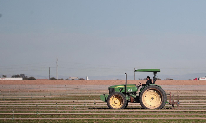 เครื่องจักรทางการเกษตรไฮเทคของ Deere ติดตั้งระบบคอมพิวเตอร์วิทัศน์