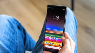 Sony เปิดตัว "Xperia 1" ครั้งแรกกับมือถือจอ 4K OLED รุ่นแรก พร้อมกับกล้องหลัง 3 ตัว