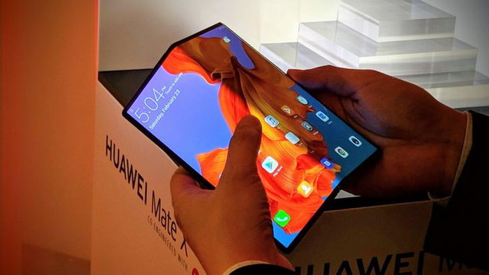 ผู้ให้บริการเครือข่ายในอังกฤษ ยืนยัน Huawei Mate X พร้อมขายในครึ่งหลังปีนี้