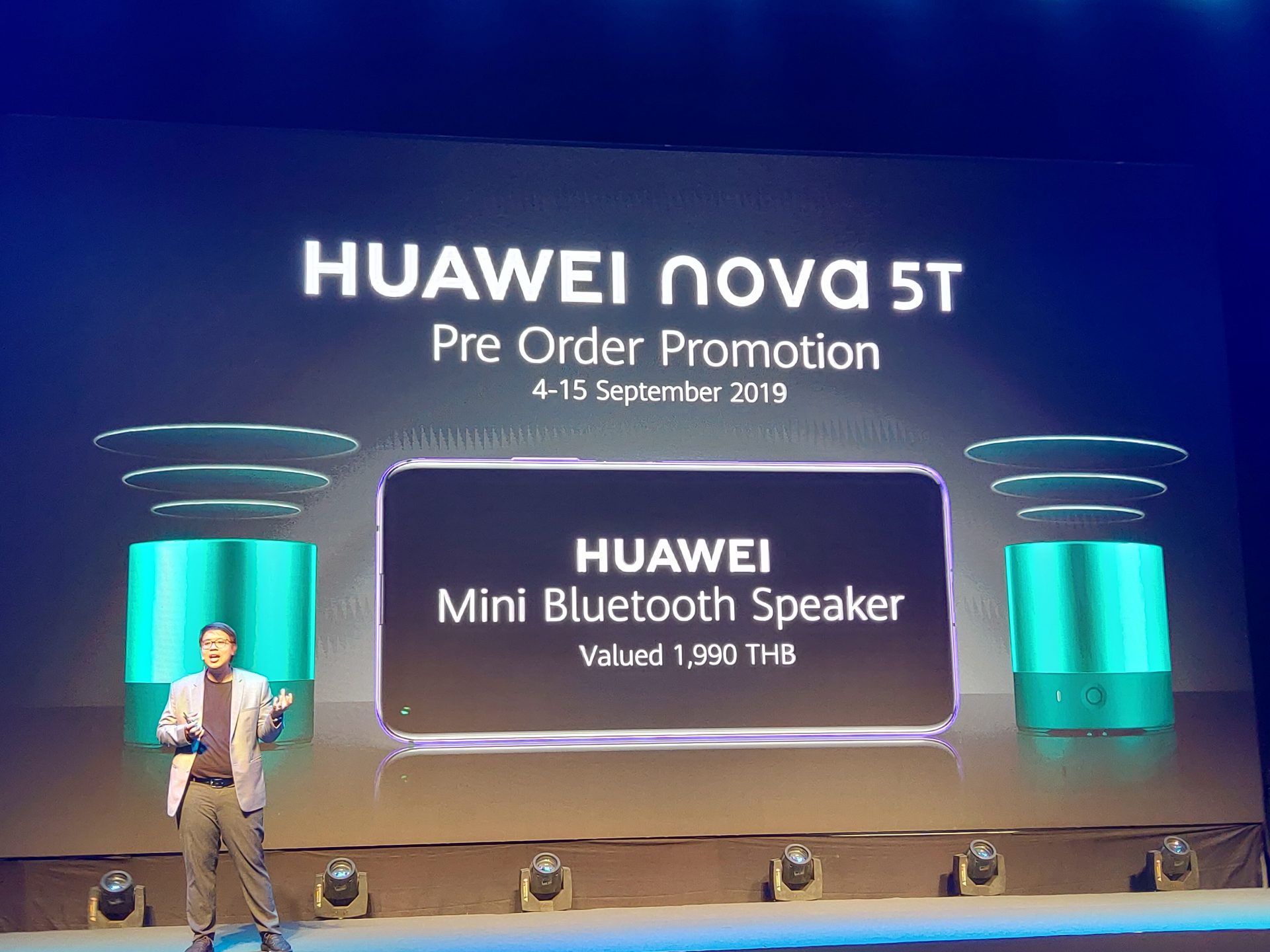 ็Huawei Nova 5T