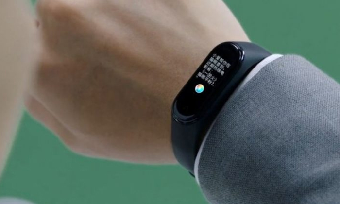 Xiaomi เปิดตัว Mi Band 4 อย่างเป็นทางการในอินเดีย