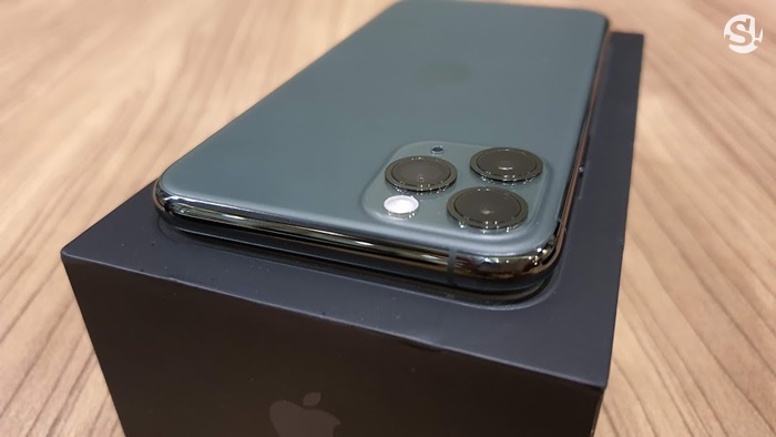 iPhone 11