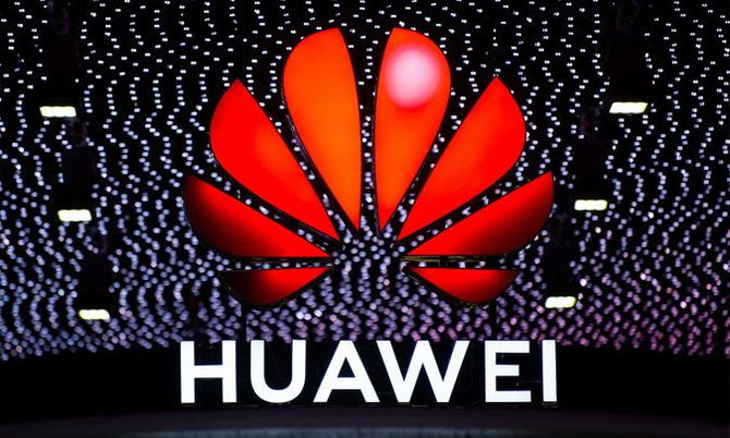 Huawei ยอมรับว่า การไม่มี GMS ในมือถือเป็นปัญหา เพราะใช้เวลาอีกนานกว่า HMS ทดแทนครบ 