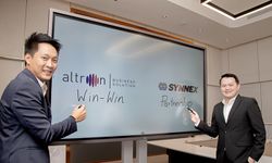 อัลทรอน จับมือ ซินเน็คฯ รุกตลาดกลุ่มธุรกิจองค์กร แนะนำ altron Interactive Whiteboard