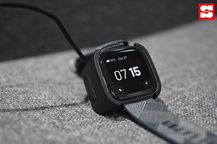 Fitbit Versa 2