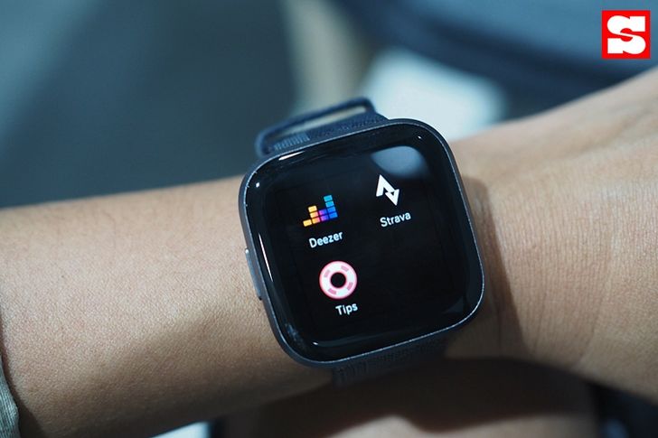 Fitbit Versa 2