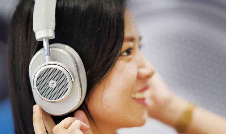  อาร์ทีบีฯ จับมือ คอมเซเว่น เปิดตัว Master & Dynamic หูฟังมากด้วยเทคโนโลยีจาก นิวยอร์ก 
