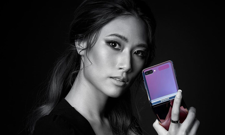 จัดไปเบาๆ เมื่อเซเลบไทยปะทะ "Samsung Galaxy Z Flip" สมาร์ทโฟนจอพับได้นวัตกรรมใหม่‎