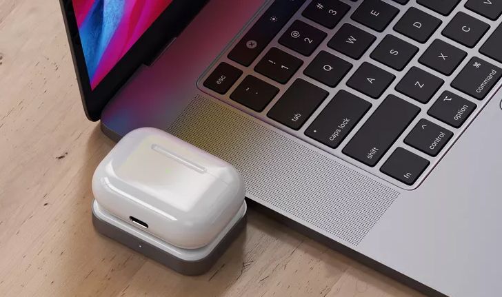 Satechi ปล่อยแท่นชาร์จไร้สายสำหรับ AirPods ที่เสียบเข้ากับพอร์ต USB-C โดยไม่ใช้สายเกะกะ