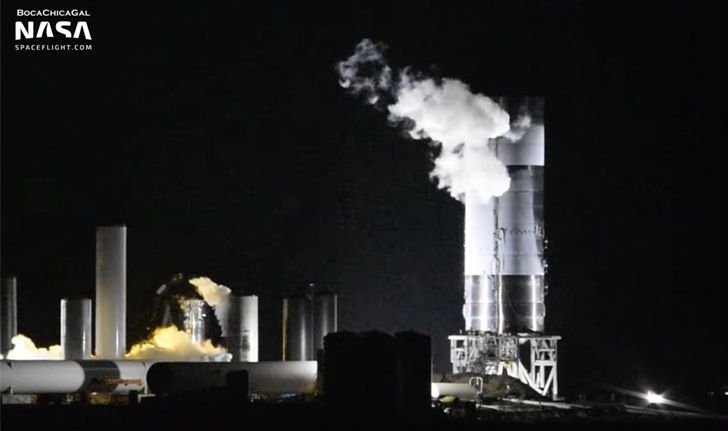 ต้นแบบ SpaceX Starship SN4 ผ่านการทดสอบแรงดันสูงพร้อมทดสอบติดเครื่องยนต์ Raptor