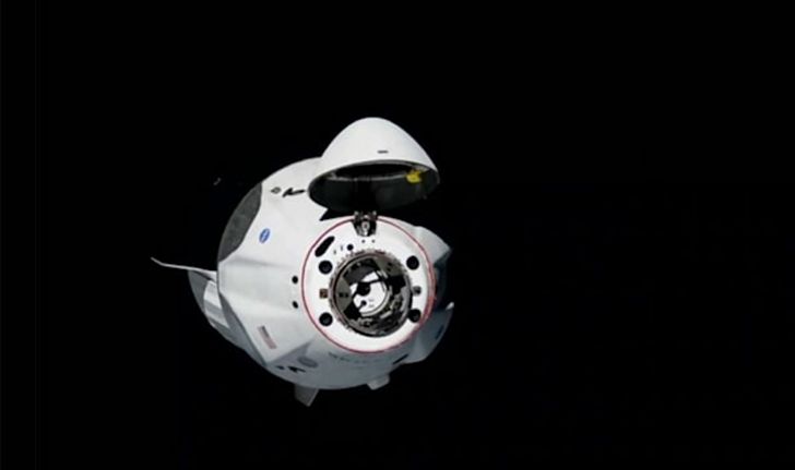 แคปซูล SpaceX Crew Dragon เทียบท่าสถานีอวกาศนานาชาติโดยใช้เวลาไม่ถึง 19 ชม.