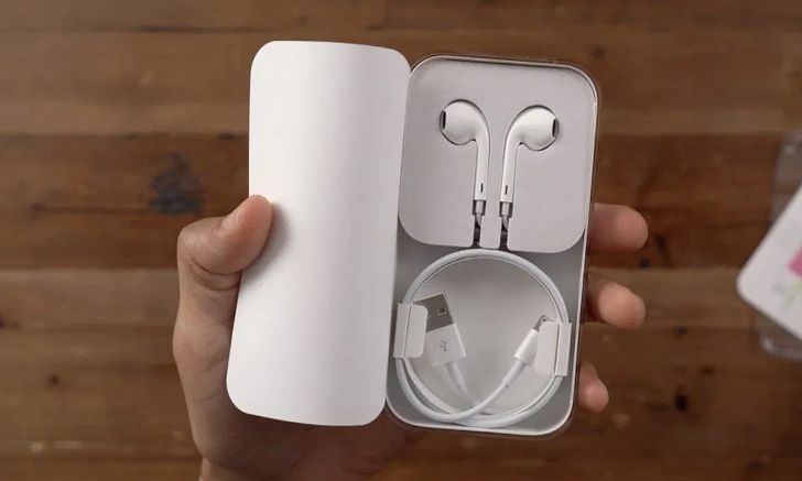 นักวิเคราะห์เผย iPhone 12 จะไม่มีหูฟังแถมมาให้