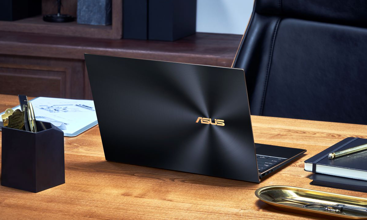 ASUS ได้เปิดตัว Notebook มาพร้อมกับขุมพลัง Intel Core รุ่นที่ 11 Tiger Lake ที่เน้นความบางเบา 