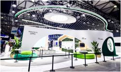 OPPO Flash Charges แห่งอนาคตที่ MWC Shanghai