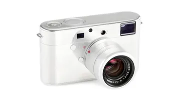พบต้นแบบกล้อง Leica ที่มีการออกแบบโดย Jony Ive ถูกกำลังเข้าประมูลในเวลานี้