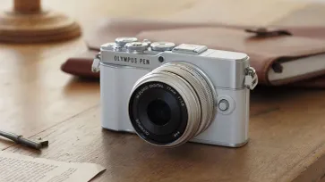 เปิดตัว Olympus PEN E-P7 กล้องมิเรอร์เลส Micro Four Thirds ดีไซน์สวย แต่ไม่ขายไทย