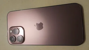 หลุดภาพเรนเดอร์ "iPhone 13" สีชมพู Rose Gold ก่อนกลับมาเปิดตัวในเดือนกันยายน นี้