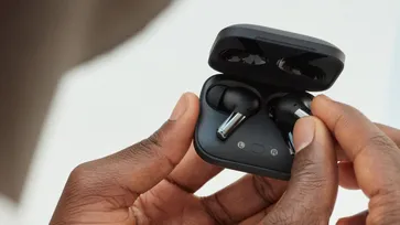 เปิดตัว OnePlus Buds Pro สุดยอดหูฟัง True Wireless พรีเมียมรุ่นแรกจาก OnePlus