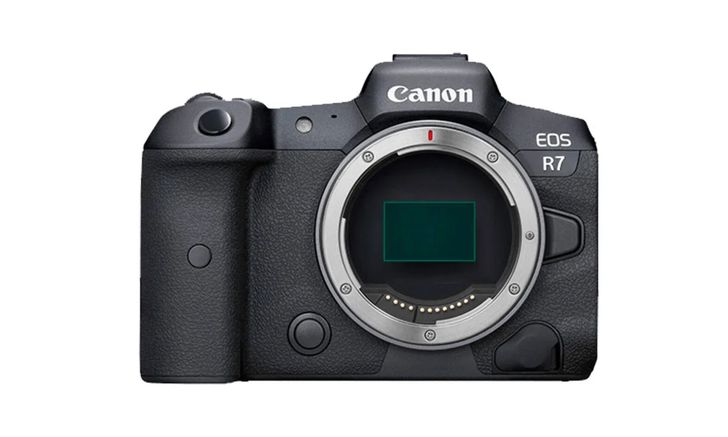 Canon EOS R7 อาจเป็นกล้องตัวต่อไป ที่จะได้เปิดตัวในปี 2022 นี้!