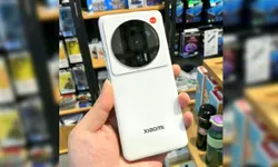 หลุดโค้งสุดท้าย "Xiaomi 12 Ultra" เผยภาพเครื่องจริง พร้อมชุดกล้อง Leica