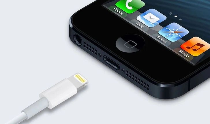 ฉลองครบรอบ 10 ปีพอร์ต Lightning ลือ iPhone ปีหน้าเปลี่ยนเป็น USB-C