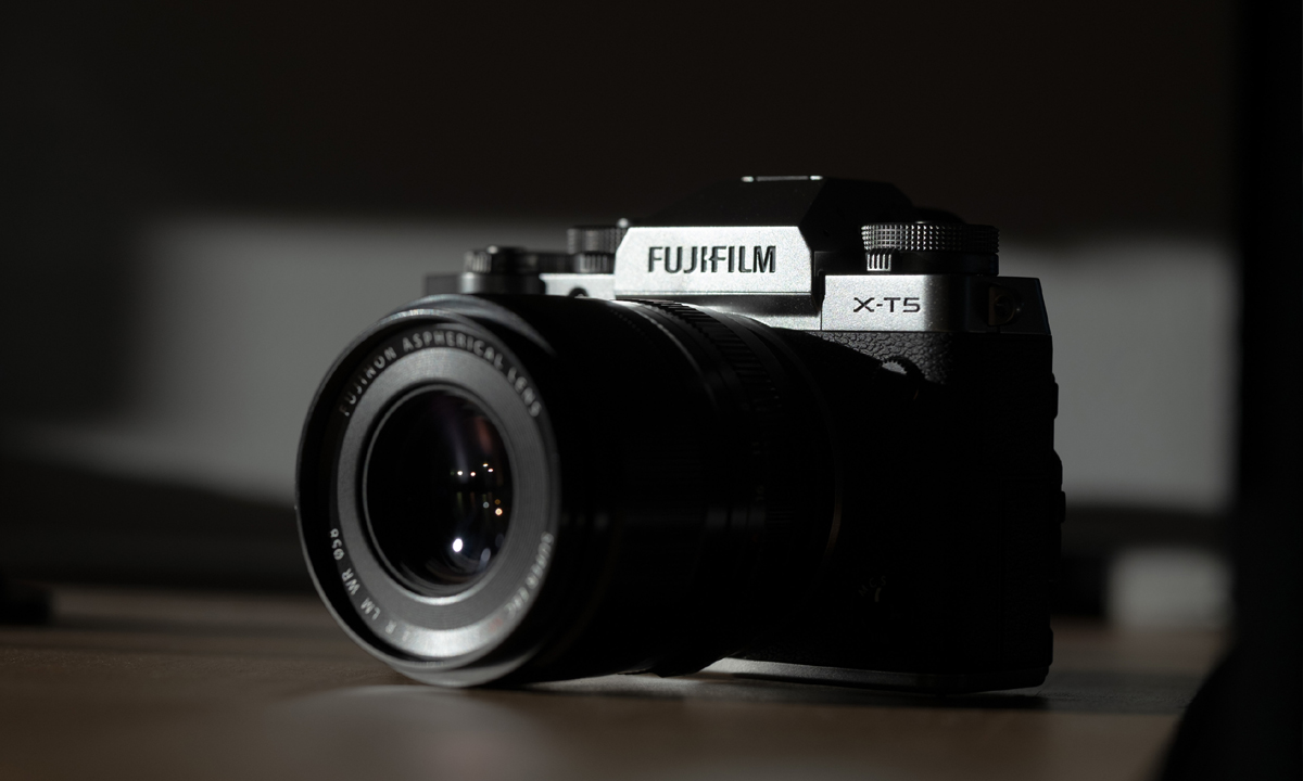 เปิดตัวกล้อง FUJIFILM X-T5  และเลนส์ Fujinon XF30mm F2.8 Macro