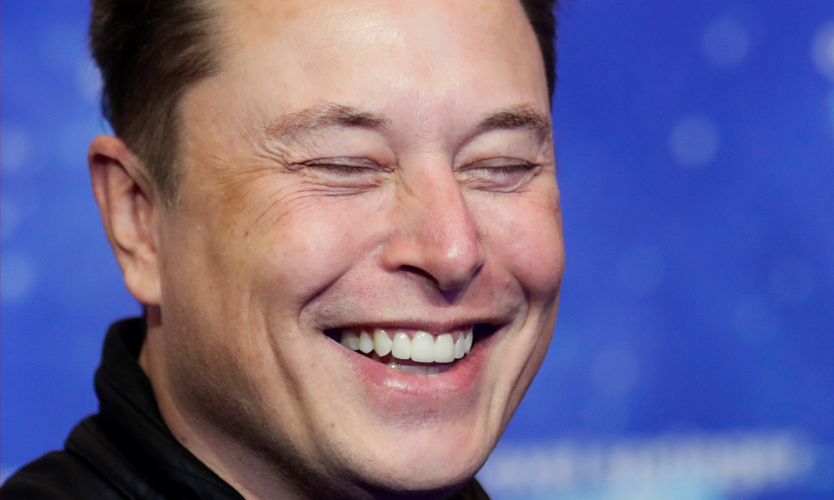 อย่างเดือด Elon Musk สั่งปลดพนักงานที่โพสต์วิจารณ์เขาของบน Slack