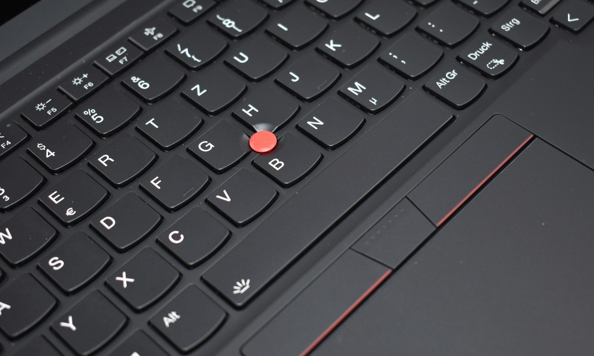 ผู้บริหาร Lenovo ยืนยันปุ่มแดง TrackPoint จะอยู่กับ ThinkPad ไปตลอด