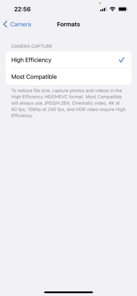 หน้า setting สำหรับถ่ายฟอร์ตแมต HEIF ใน iPhone 13