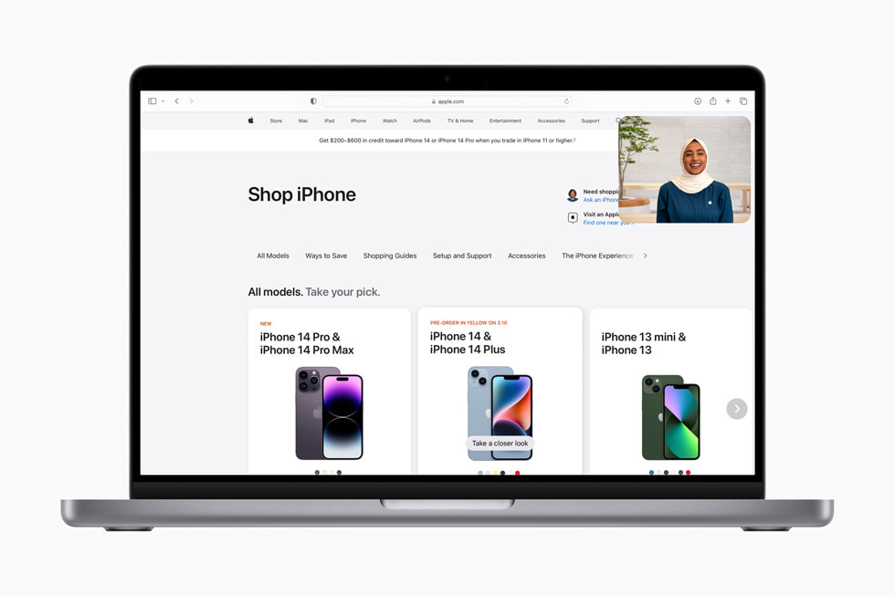 apple-shop-with-a-specialist-