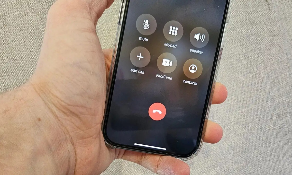 ปรับตัวกันให้ดี “iOS 17” จะย้ายปุ่มควบคุมการโทรไว้ด้านล่าง เริ่มใน iOS 17 Beta 5