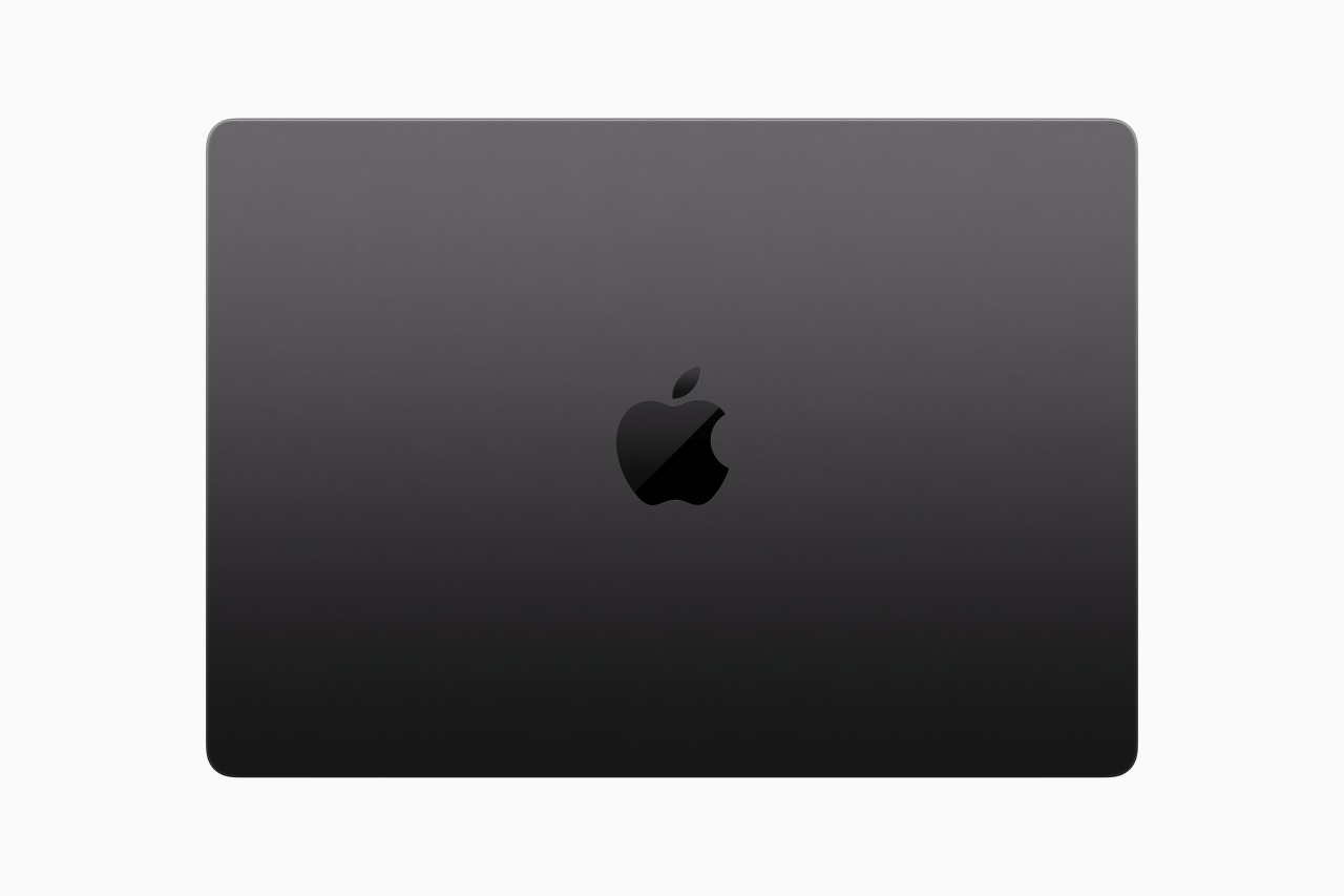 batch_apple-macbook-pro-top-v