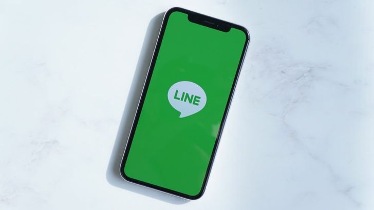 line-support-iphone-x-1024x57