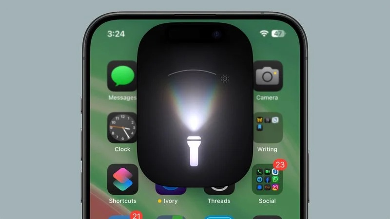 batch_ios-18-flashlight-refin