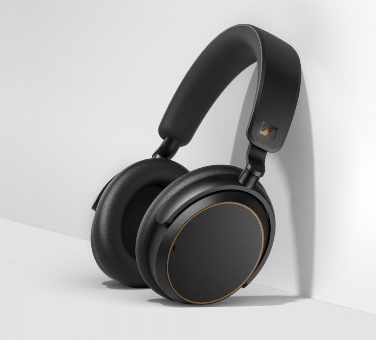 Sennheiser Accentum Wireless SE launched, this model directly appeals to gamers.