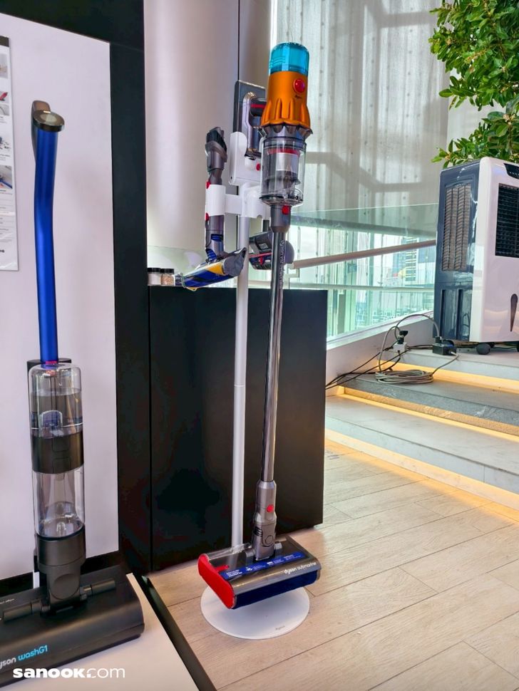 batch_line_album_dyson_250611_1