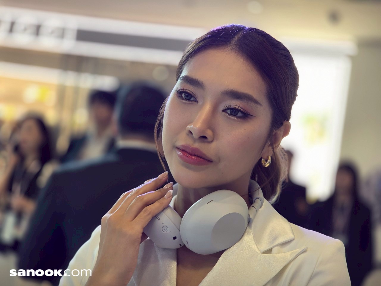batch_line_album_wh1000xm6_25_6