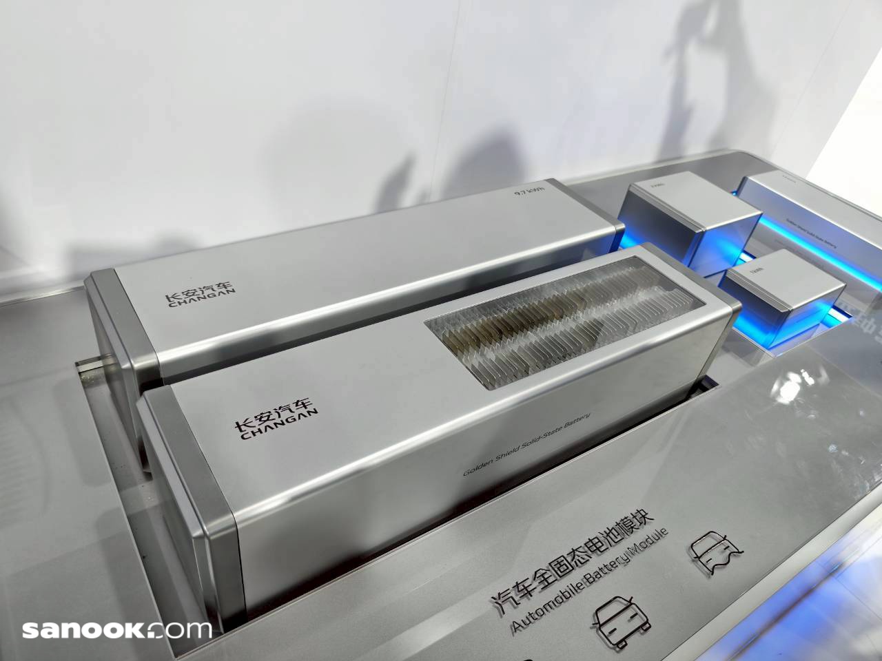 batch_line_album_inno_250906_