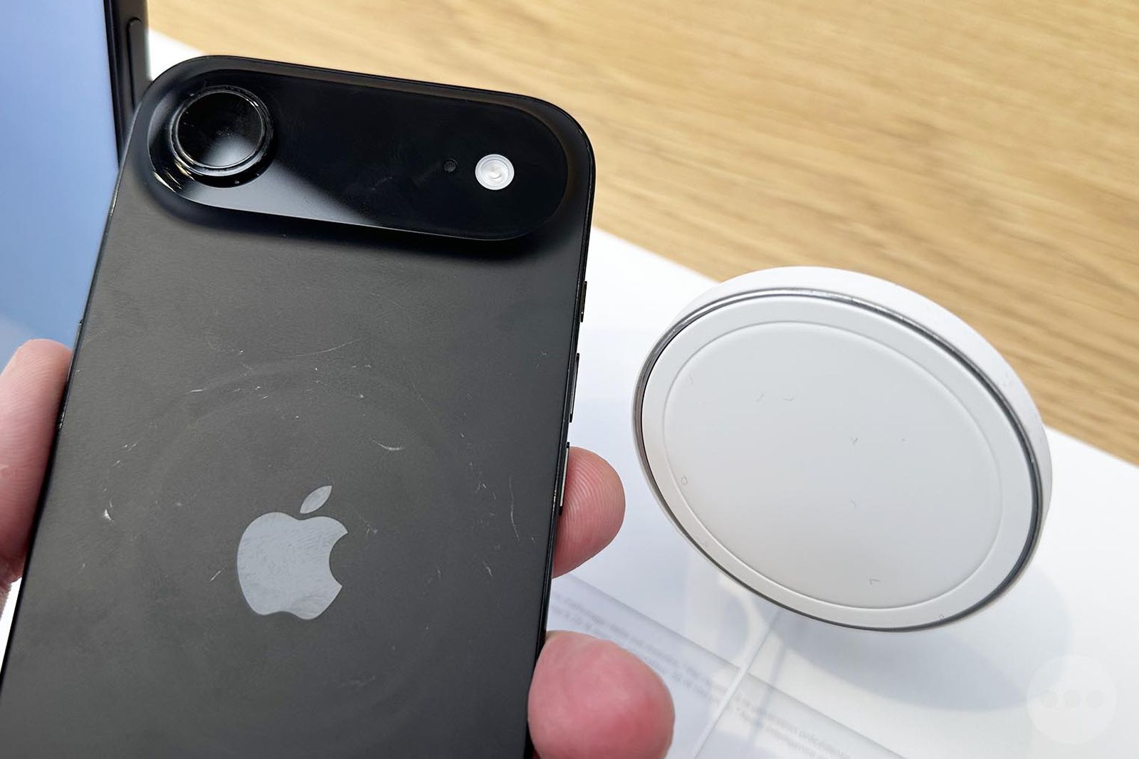 iphone-17-magsafe-silicon-rin