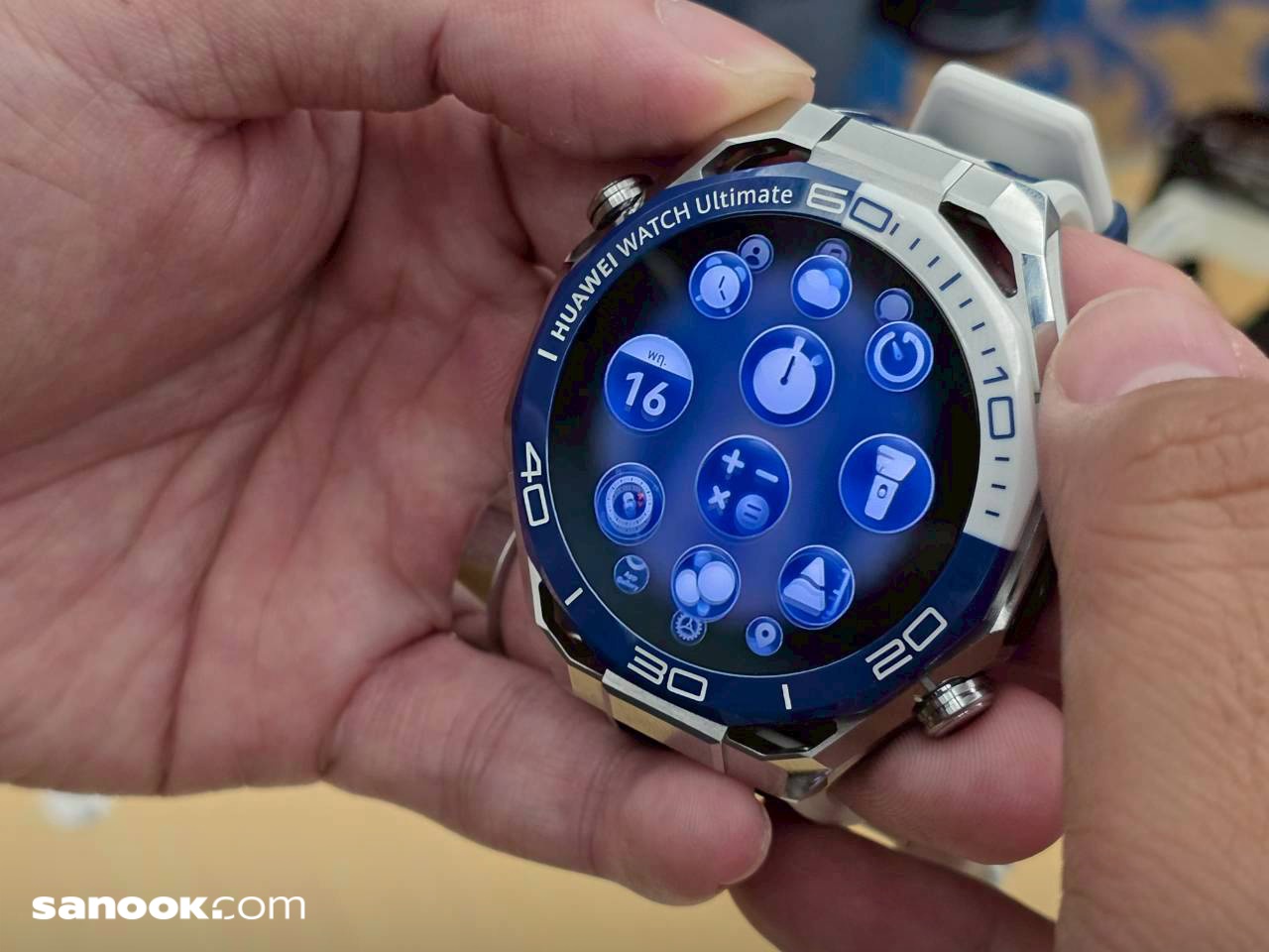 batch_line_album_watchu2_25