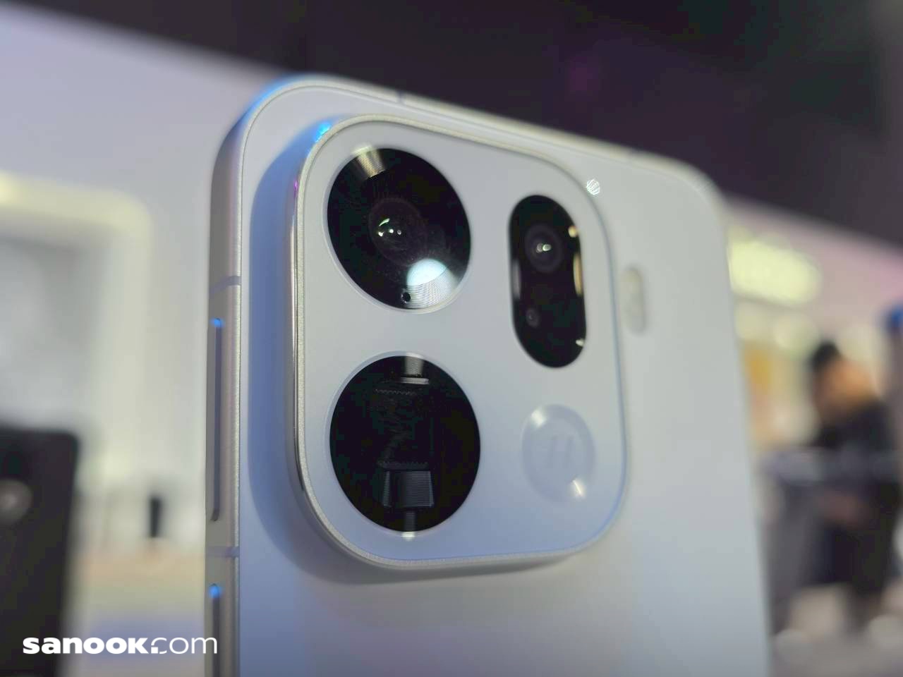 batch_line_album_findx9_25102_2