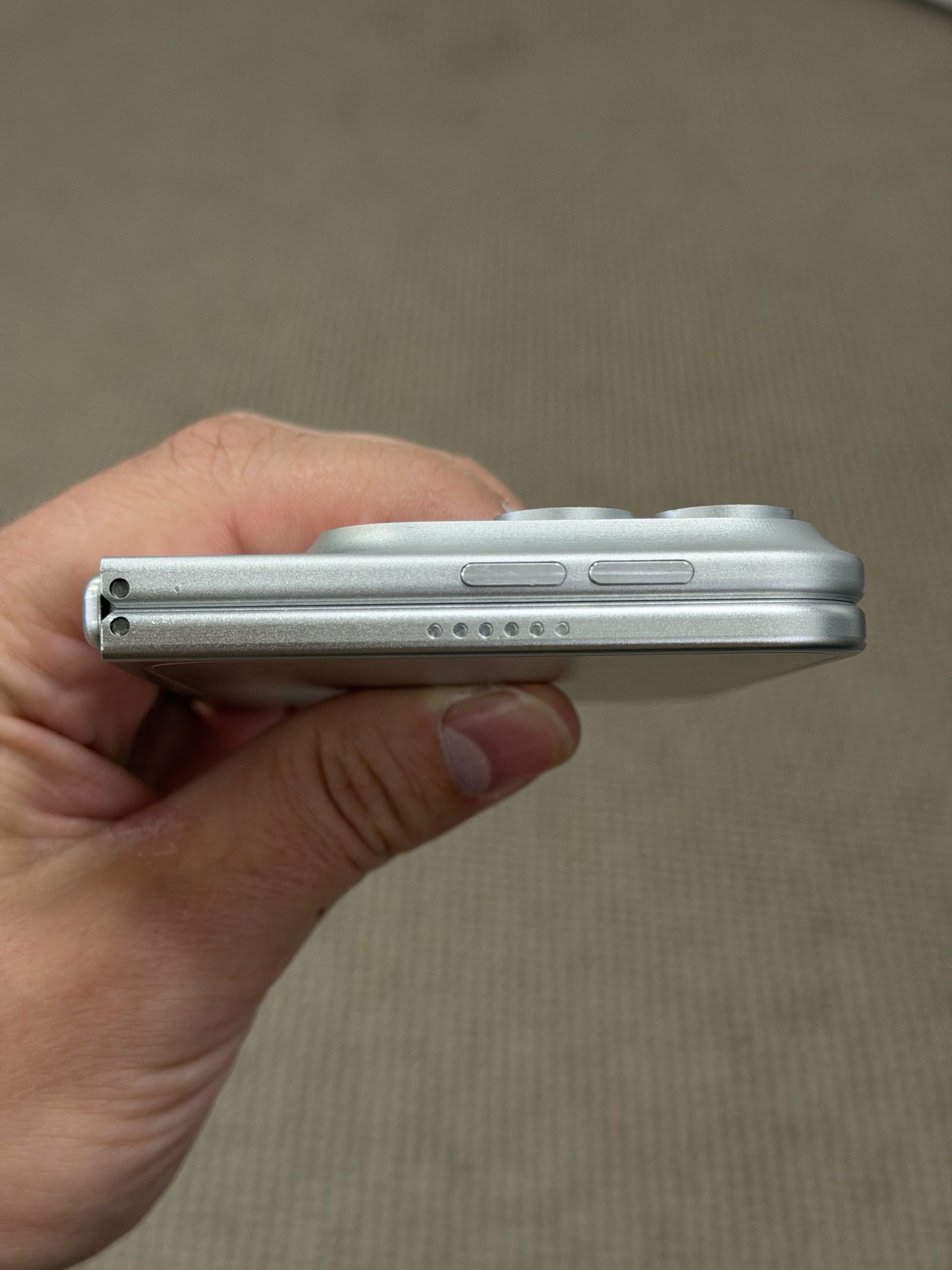 iphone-ultra-sides-yurydev2-s