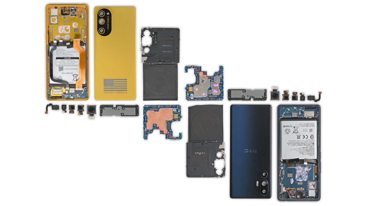 trump-t1-teardown_141-layout_